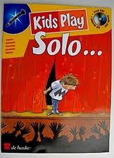 KIDS PLAY SOLO + CD