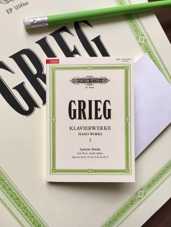 STICKY NOTES Grieg - Piano Works, Volume 1